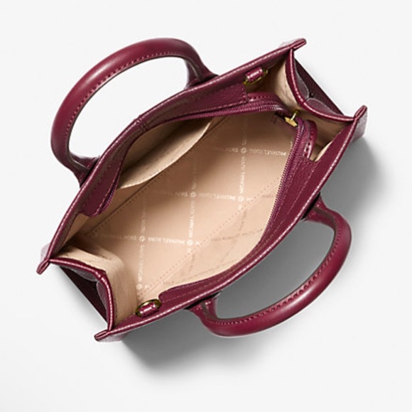 Michael Kors Mirella Small Pebbled Leather Crossbody Bag
Oxblood 
NWT - Picture 3 of 16